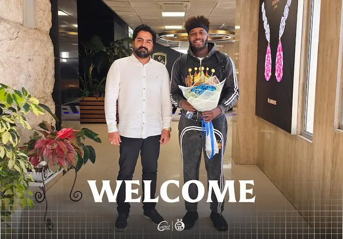 ستاره NBA برای مذاکرات نهایی با استقلال وارد تهران شد