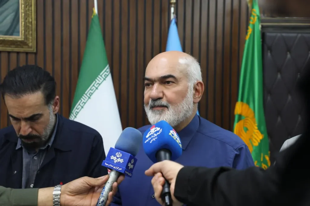 بازدید استاندار خوزستان از پالایشگاه آبادان: حادثه پالایشگاه آبادان خللی در روند تولید ایجاد نکرد / سه مصدوم برای درمان به اهواز منتقل شدند