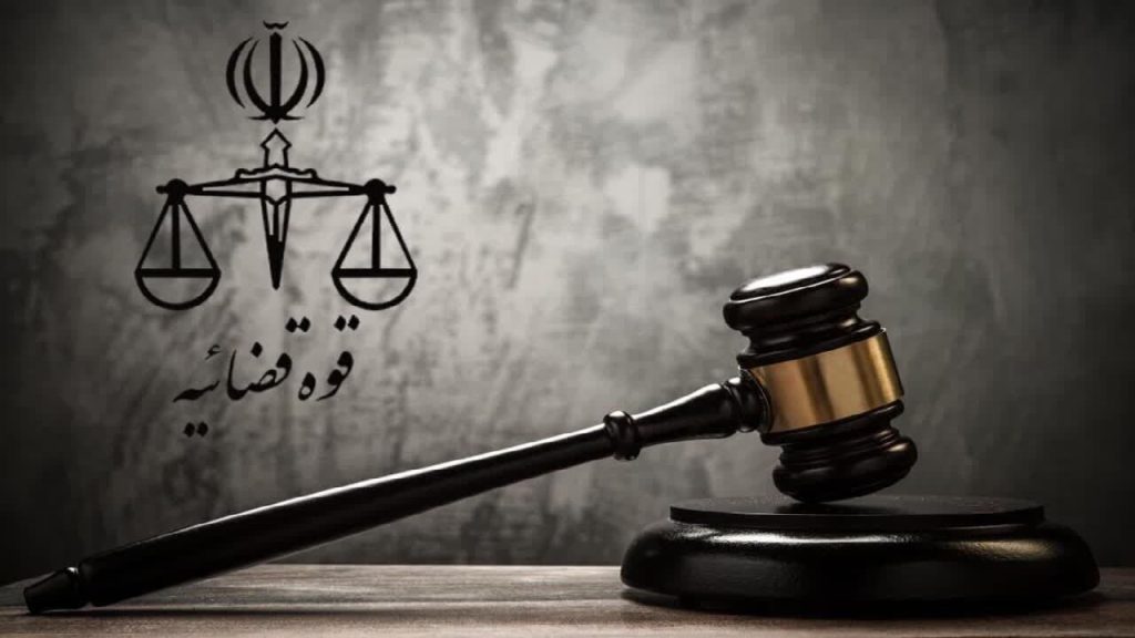 تعلیق ۱۱ نفر از کارکنان و یک عضو شورای شهر ایلام در پرونده فساد مالی