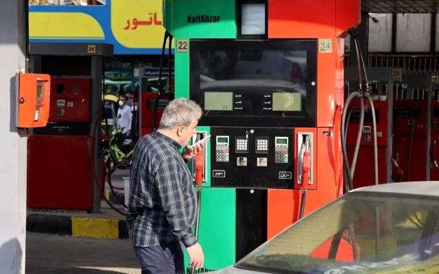 خبر بنزینی معاون وزیر نفت/ مصرف بنزین ۸ درصد سقوط کرد