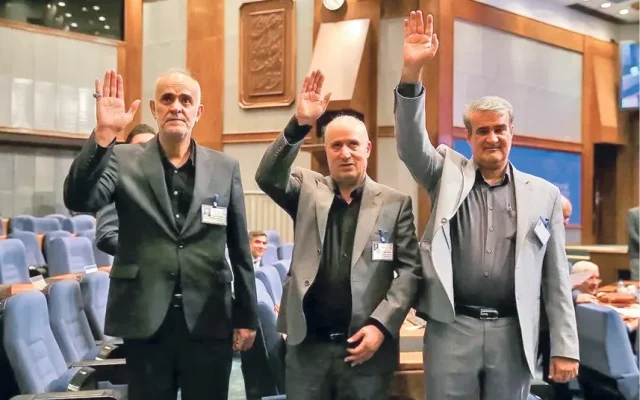 توجیه بذل و بخشش ۲۰ هزاردلاری