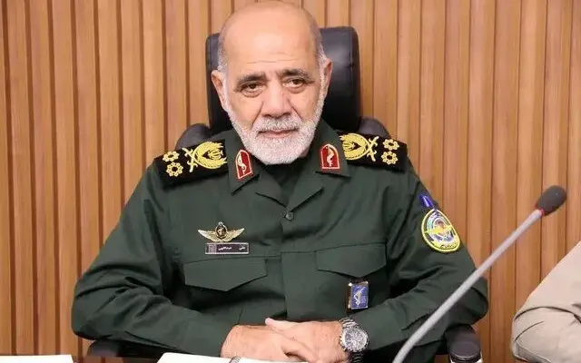 رئیس ستادکل نیروهای مسلح: با آمادگی کامل برای پاسخ قاطع و ویرانگر به هر تهدیدی ایستادهایم