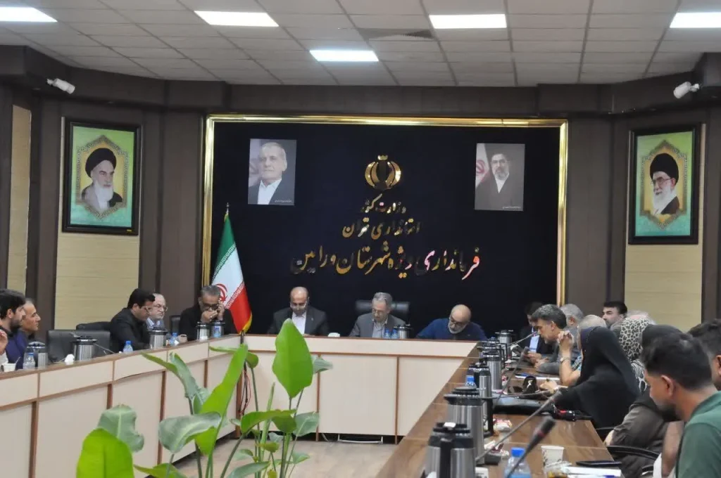 معاون وزیر میراث فرهنگی: ورامین می‌تواند قطب گردشگری کشاورزی کشور شود
