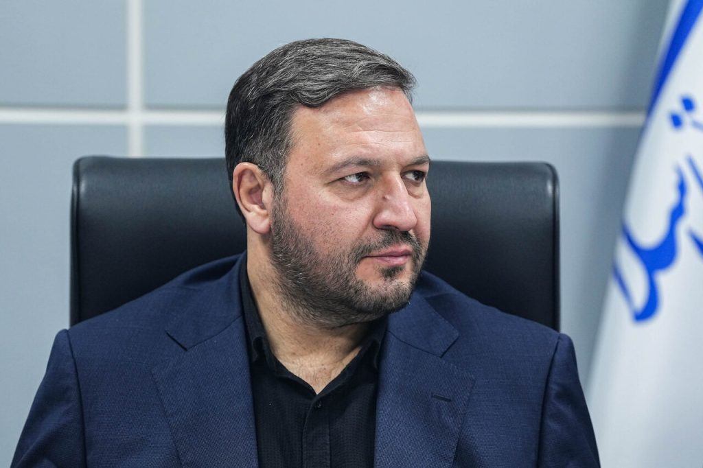 کاهش تدریجی سهمیه سوخت کارت جایگاه‌های بنزین