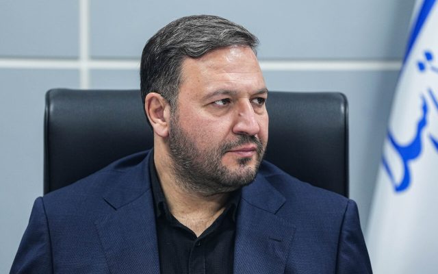 کاهش تدریجی سهمیه سوخت کارت جایگاه‌های بنزین