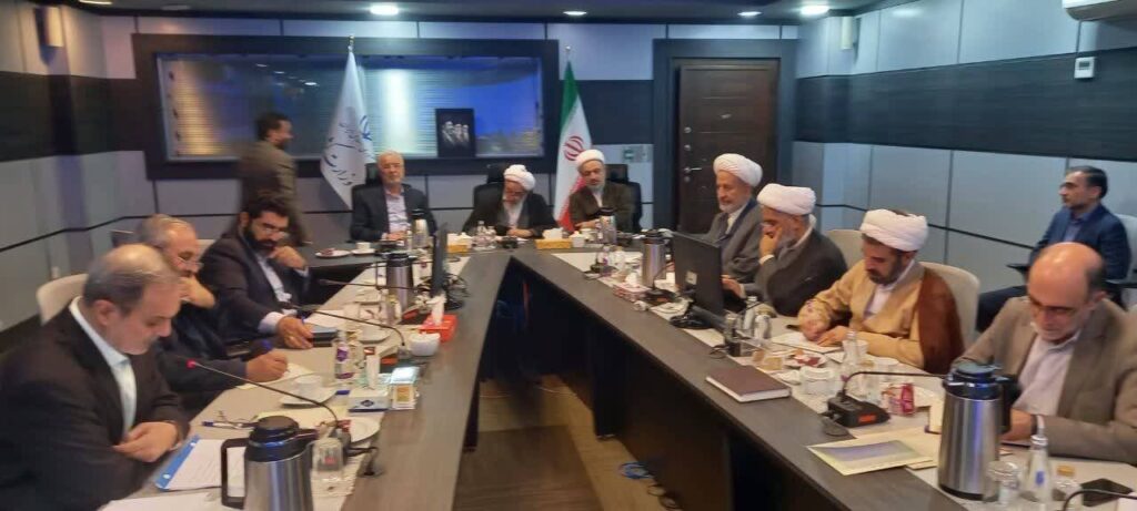پیگیری مطالبات ملت مبعوث در دفاع از فرهنگ ایرانی-اسلامی در جلسه کمیسیون فرهنگی با وزیر کشور