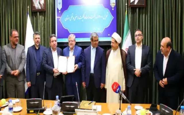 ۱۲۵۰۰ سند مالکیت دولتی و اراضی وقفی در خراسان رضوی صادر و تحویل دستگاه‌ها شد/ رونمایی از ۲۰۰ شناسه یکتا