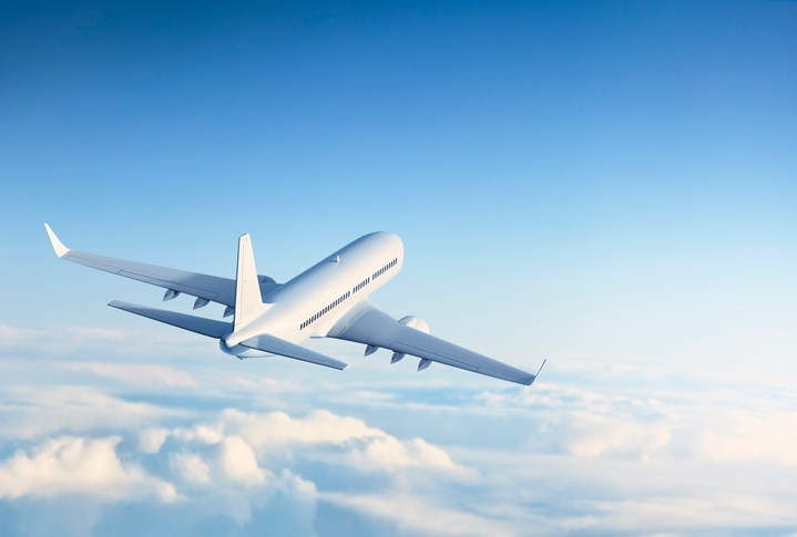 Even mid-sprint to a secret flight, the Navy’s tech chief has a pitch for investors