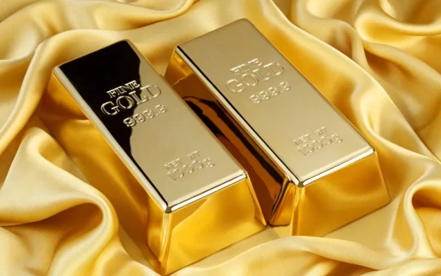 طلای جهانی با کاهش ارزش دلار صعود کرد