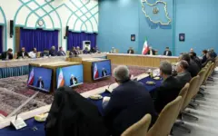 عارف: اقتصاد دیجیتال یکی از مزیت‌های ایران است؛ باید به جایگاه اول منطقه برسیم