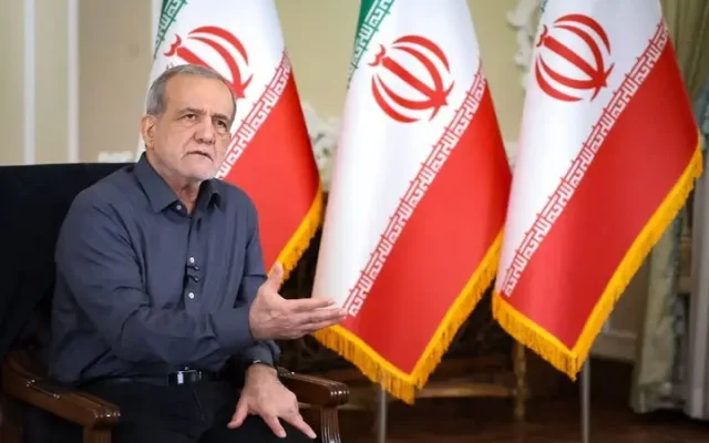 پزشکیان: اگر دنبال سلاح هستهای بودیم، عضو «ان پی تی» نمیشدیم / ما با کشورهای منطقه مشکلی نداریم مشکل ما با پایگاههای آمریکا در این کشورهاست