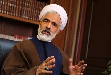 حمله کیهان به معاونت حقوقی پزشکیان درباره حجاب