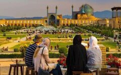 آبیان: ۶۰ درصد گردشگران اصفهان در یک دهه گذشته از دست رفته‌اند