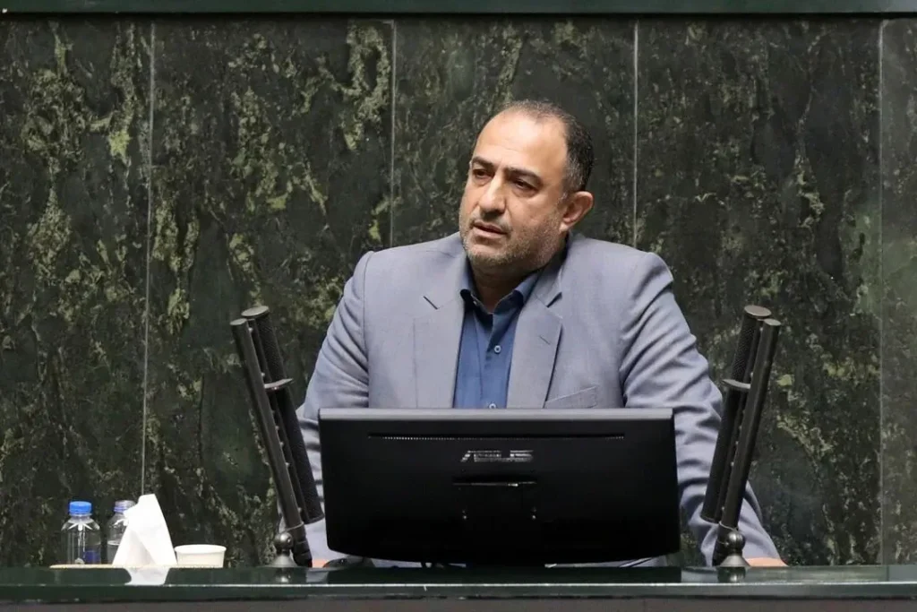پیشنهاد حذف محدودیت انتخاب وکیل در تبصره ماده ۴۸ گامی مهم برای رفع تبعیض است