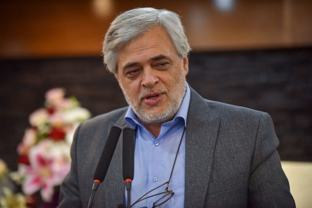 مهاجری خطاب به عارف: شما دردهایی را میگویید که مردم برای شنیدن آن به این دولت رای ندادهاند / مردم را عصبانیتر نکنید