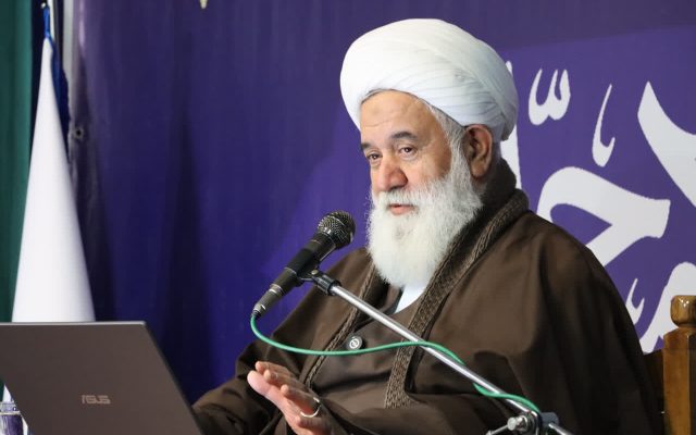 تاکید رهبر شهید بر عمومی کردن فلسفه؛تولید علم دینی بدون مبنا ممکن نیست