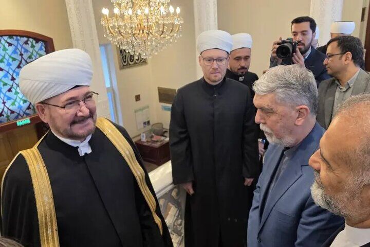 تأکید مفتی اعظم روسیه بر نقش آیتالله خامنهای در وحدت اسلامی