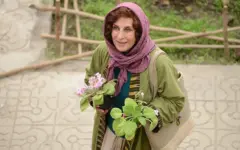 خشم کیهان از بازگشت فاطمه معتمدآریا؛ «سلبریتی حقیر» و «مزدور رسانه‌ای دشمن» چرا بدون عذرخواهی برگشت؟