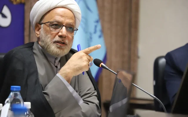 تأکید رئیس کل دادگستری استان یزد بر تعیین تکلیف واگذاری‌های «زرین‌شهر» اشکذر