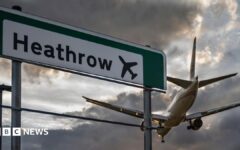 Heathrow Airport warns third runway could be delayed by four years