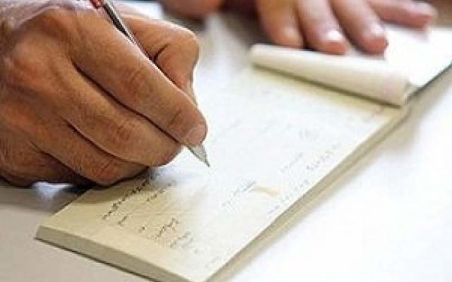 خبر مهم برای دارندگان چک بانکی/ سهم چک الکترونیکی بالا میرود / نسخه جدید بانک مرکزی در ۴ فاز