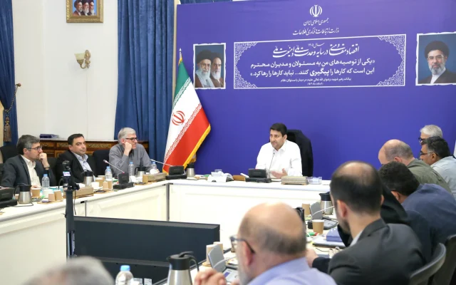 وزیر ارتباطات در جلسه نظارتی سازمان فضایی و پژوهشگاه فضایی ایران: سکوهای خدمات فضایی یکپارچهسازی شود