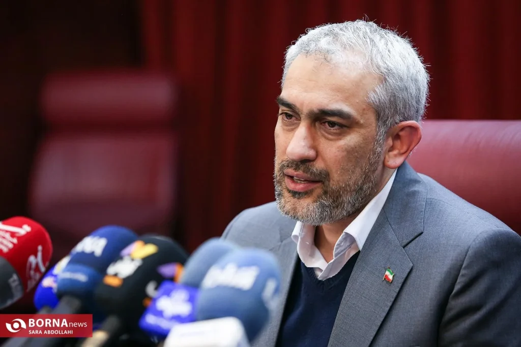 سازمان خصوصیسازی باید بهصورت متمرکز بر اصلاح دستورالعملها تمرکز کند