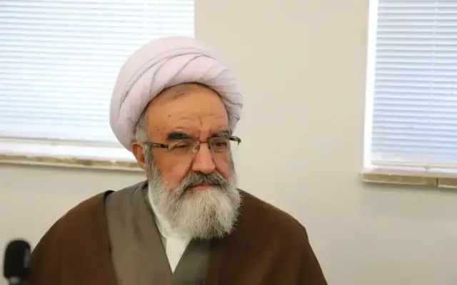 اقتدار نظام اسلامی مرهون خون شهداست