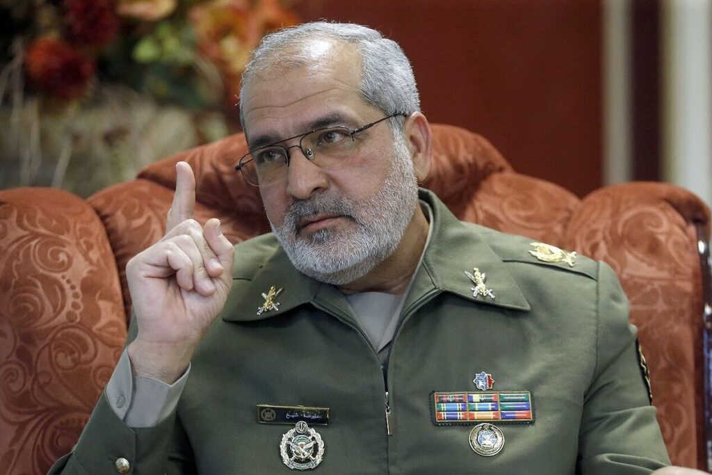 امیر سرتیپ شیخ: دفاع مقدس فرصتی برای بازخوانی هویت ملی و انتقال فرهنگ ایثار به نسل جوان است