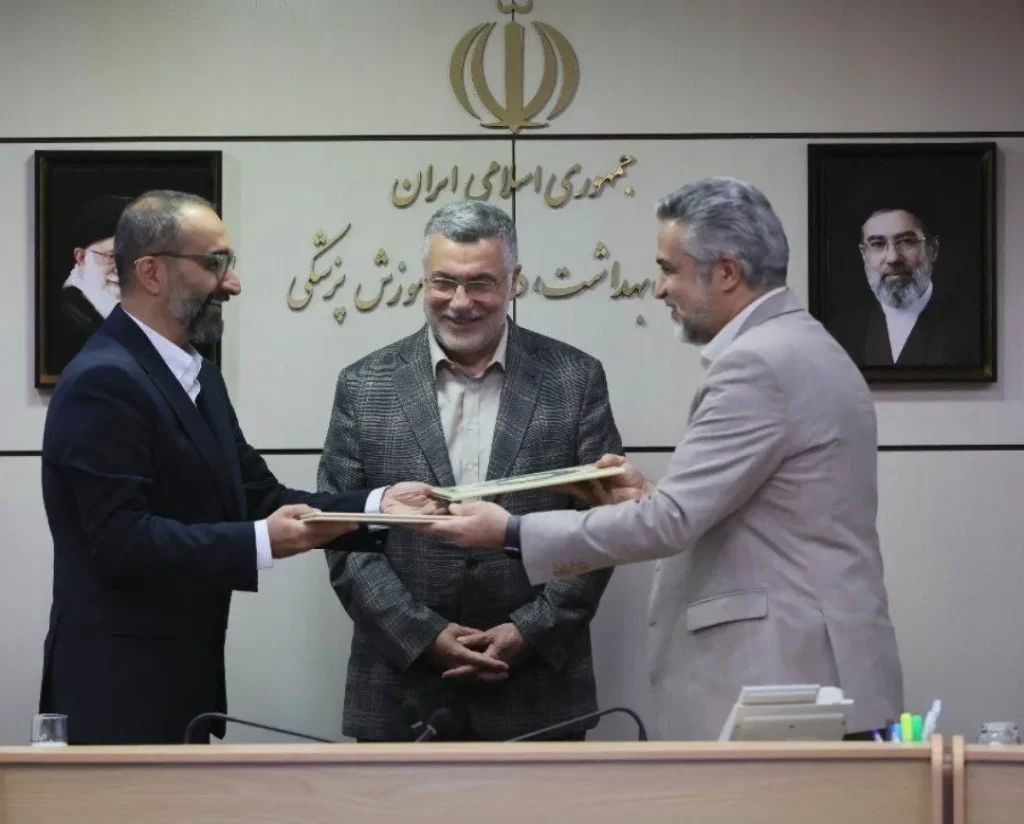 وزارت بهداشت و کانون مجریان برای ارتقای سواد سلامت تفاهم‌نامه امضا کردند