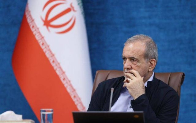شهریار و شعر فارسی؛ دو جلوه از حافظه زنده فرهنگی ایران هستند