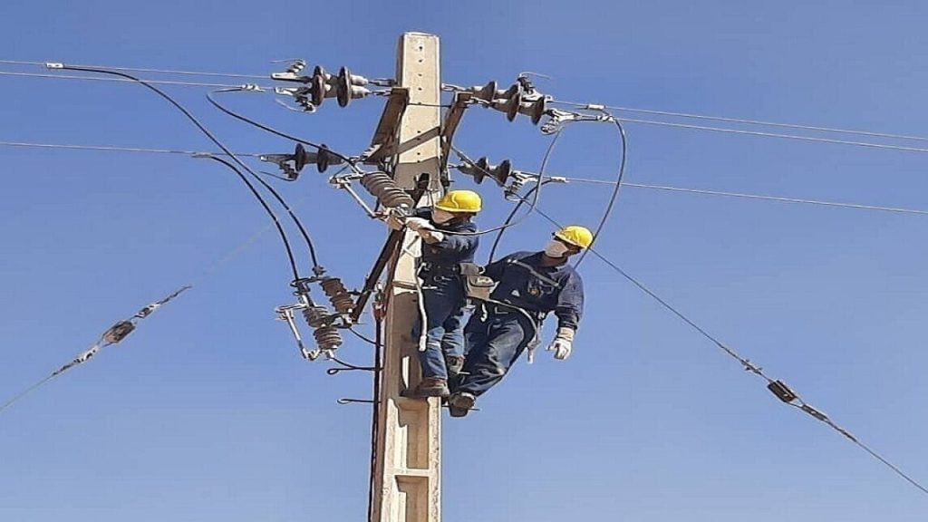 برق‌رسانی به ۲ ایستگاه پمپاژ آب مریوان تقویت شد