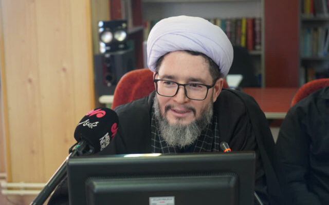 اعتکاف فرصتی برای تقویت گفتمان تبیینی و تاب آوری اجتماعی است