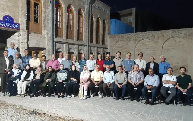 به مناسبت روز سینما نشست تخصصی «تاریخچه سینما در لرستان» برگزار شد