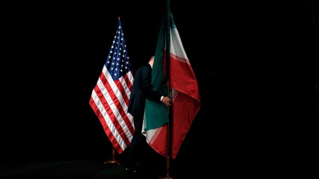 روایت سخنگوی کمیسیون امنیت ملی از عامل مهمی در ایجاد بازدارندگی ایران/ قشقاوی: شرط آمریکا برای کمک به زلنسکی بهره‌برداری از منابع مردم اوکراین است