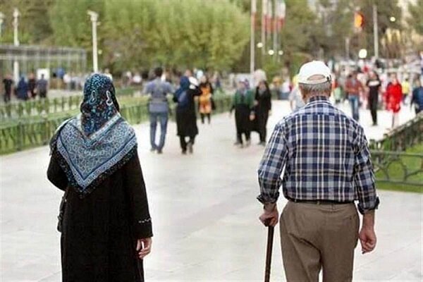 تاب‌آوری بازنشستگان تنها با پرداخت مستمری محقق نمی‌شود