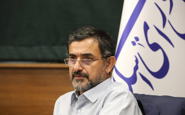 آقای رئیس‌جمهور! سیاست فعالانه فرهنگی را جایگزین سکوت منفعلانه کنید