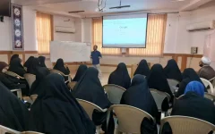 برگزاری کارگاه تخصصی «هوش مصنوعی» در مدرسه علمیه الزهرا کازرون
