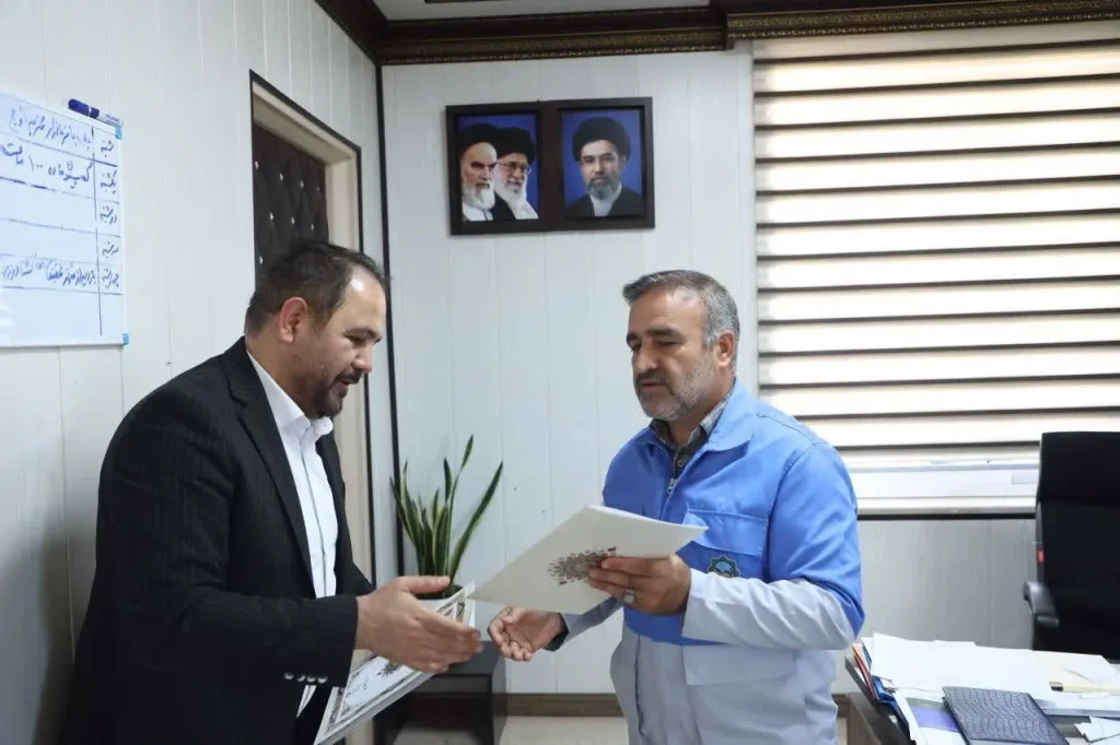 تفاهم نامه همدلی و هم افزاییِ دولت با اصناف و بازاریان قزوین در مدیریت بحرانها امضا شد