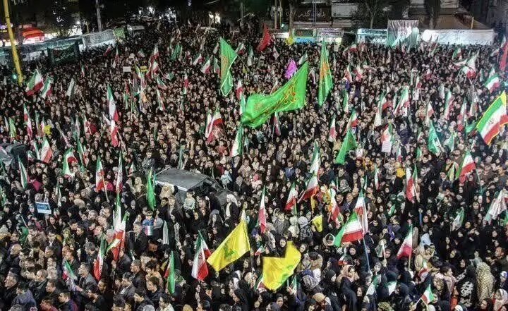 برگزاری مراسم جشن پیروزی‌های انصارالله یمن امشب در میادین استان تهران