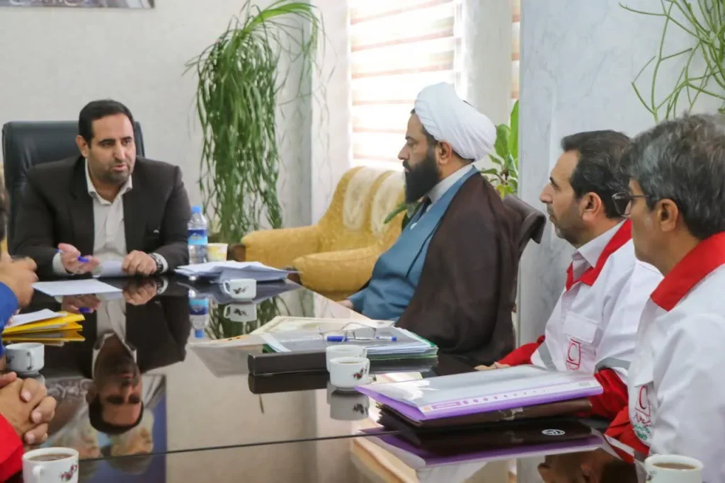 پیگیری دادستان کرمانشاه به صدور مجوز توزیع داروهای خاص در داروخانه هلال‌احمر انجامید