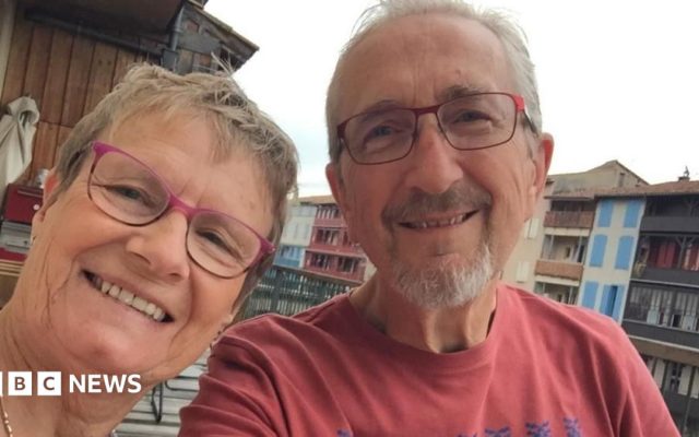 Man died of cardiac arrest on flight, inquest told