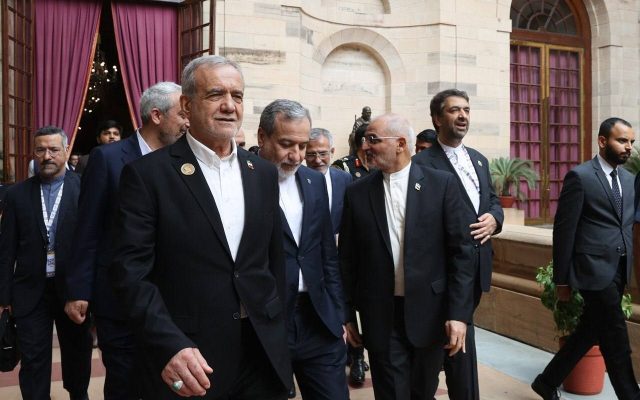 توافق اعضای بریکس بر متن بیانیه مشترک اجلاس سران / رویترز: در بیانیه پایانی جنگهای یکجانبه بدون نام بردن از کشوری محکوم میشود