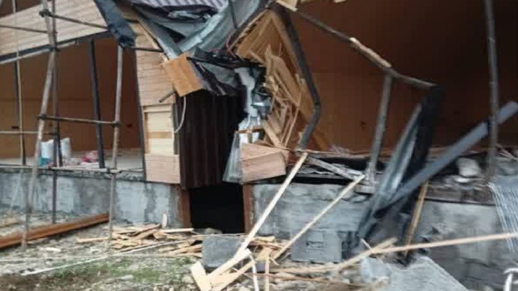 قلع و قمع ۶۷ مورد ساخت و ساز غیرمجاز در روستای رزک نور