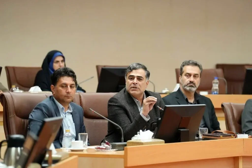 مشگلانی: روابط‌عمومی‌ها باید به پیشران اجرای سیاست‌های اطلاع‌رسانی دولت تبدیل شوند