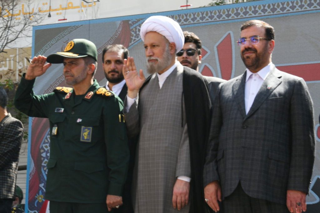 آیتالله دژکام: ایران امروز صحنه حضور ملت بهپاخاسته است