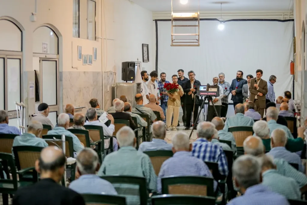 سینماگران قم به دیدن سالمندان رفتند