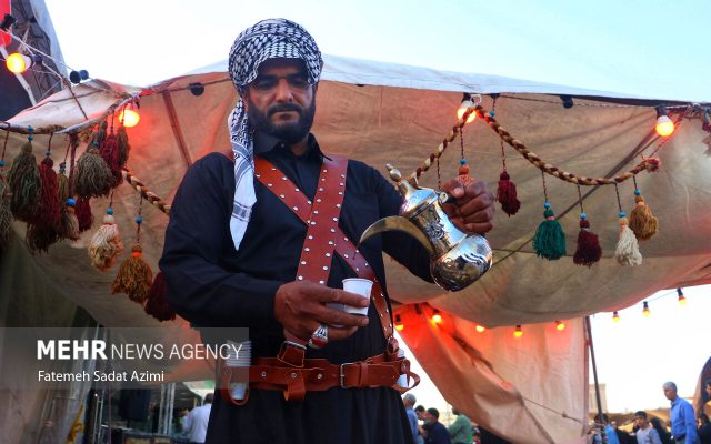 ۲۸۳ موکب در قم به زائران حضرت معصومه(س) خدمت‌رسانی می‌کنند