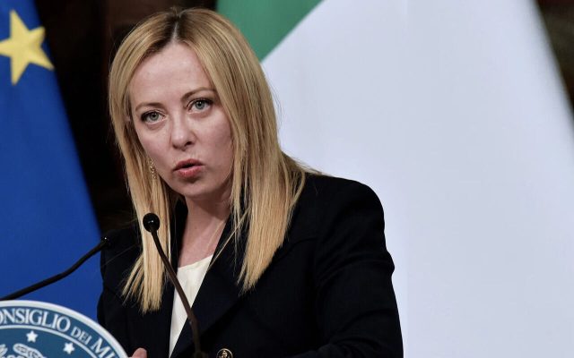 جنجال محدودیت جدید برای زنان در ایتالیا؛ خانم نخست‌وزیر از ممنوعیت جدید پوشش خبر داد