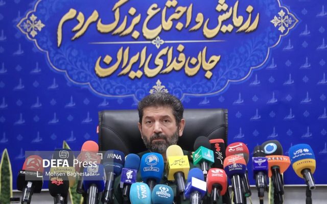 ثبتنام نیم میلیون نفر در رزمایش جانفدای ایران/ سردار حسن زاده: جهان شاهد شکست تمامعیار آمریکا و صهیونیستهاست